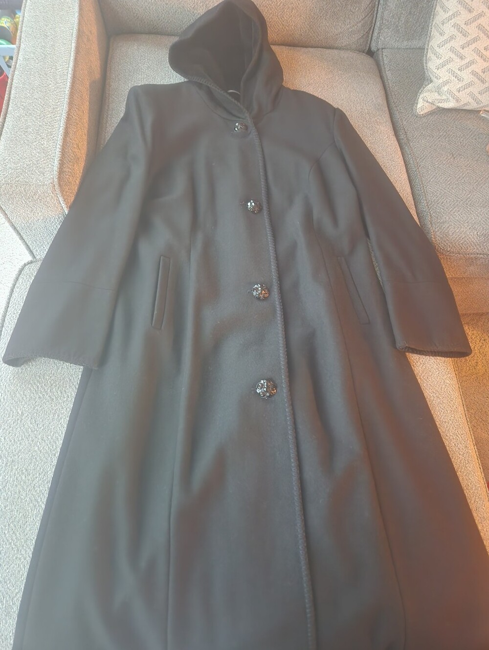 Albert Nipon Wool Black Hooded Long Coat with Decorative Buttons Lg